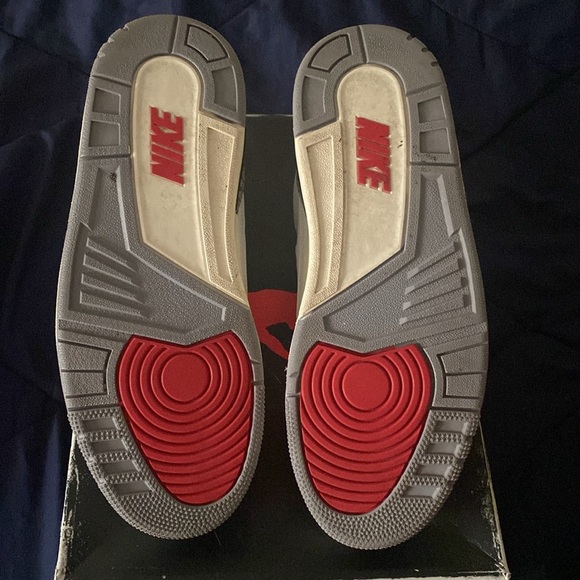 Retro Jordan 3 - Picture 9 of 10